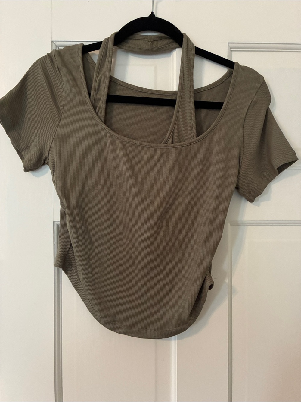 HALARA Olive Ribbed Scoop Neck Short Sleeve Top with Inner Strap Detail